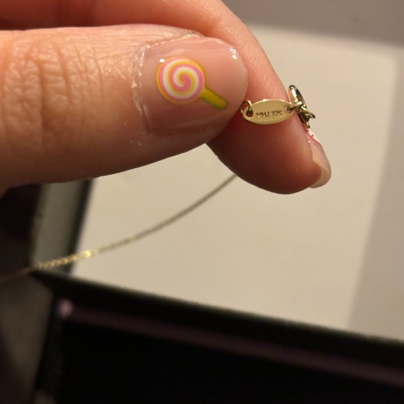 Elegant Micheal hill 10kt Gold Bar Necklace - Picture 2 of 5